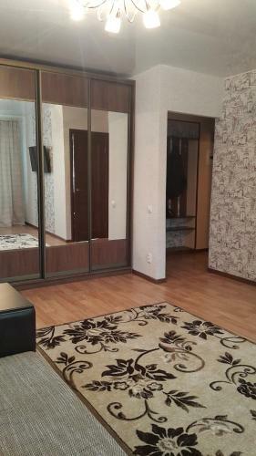 Zoo Apartment