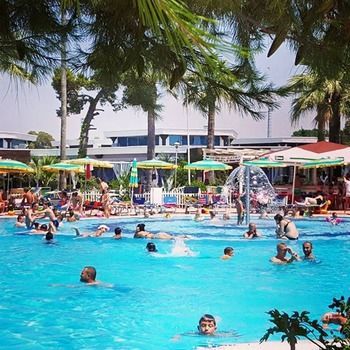 Hotel Tropikal Resort