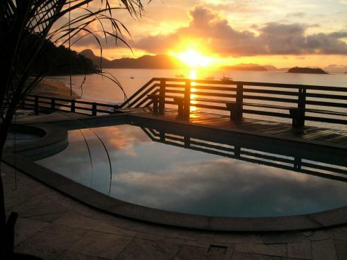 Hostal Pousada Feiti�o Cai�ara