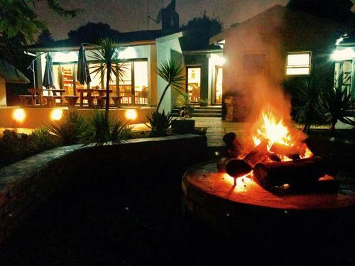 Hostal Aerotropolis Guest Lodge