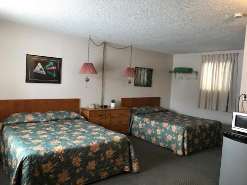 Yellow Quill Motel