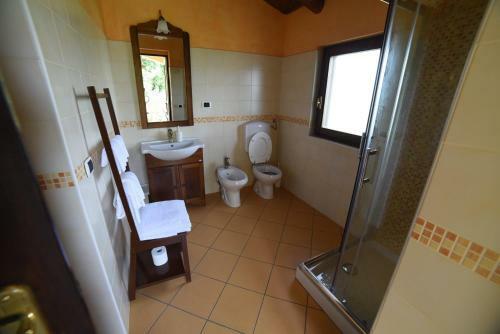 Agroturismo Agriturismo " La Valle Degli Ulivi"