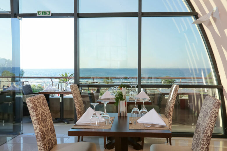 Hotel Kosta Mare Palace