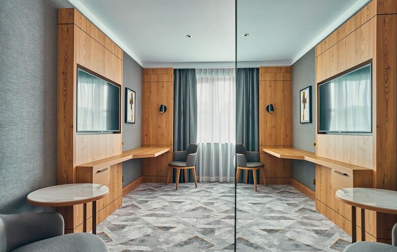 Crowne Plaza Hotel Marlow