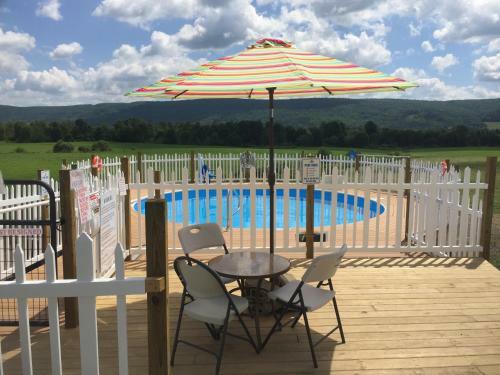 Hotel Apple Inn And Suites Cooperstown Area