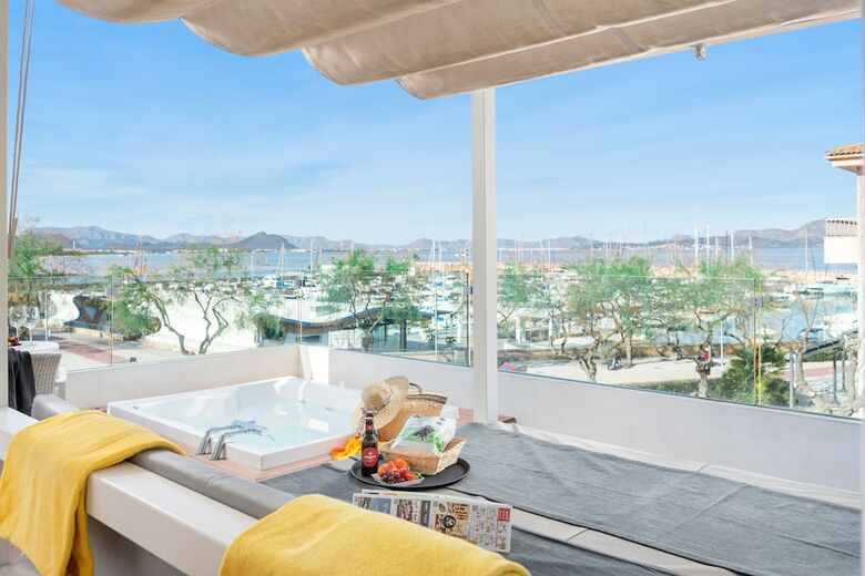 Hotel Som Llaut Boutique
