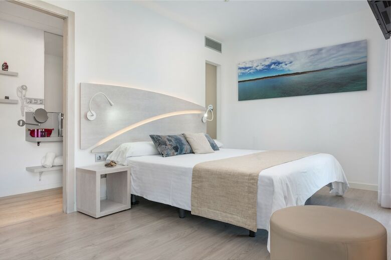 Hotel Som Llaut Boutique