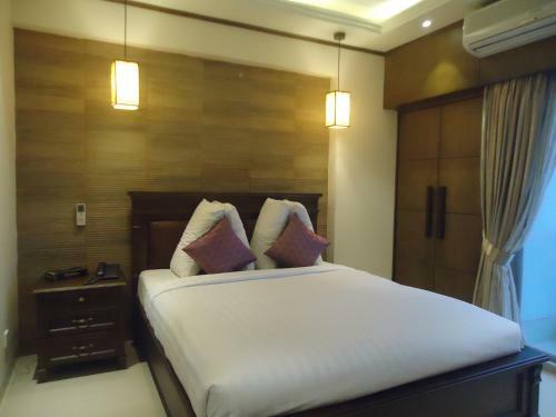 Neeshorgo Hotel & Resort