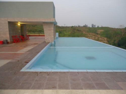 Neeshorgo Hotel & Resort