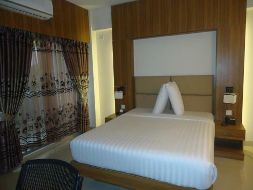 Neeshorgo Hotel & Resort