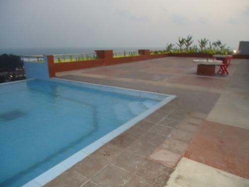 Neeshorgo Hotel & Resort