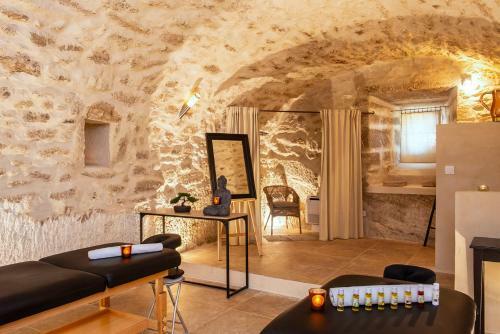 Hotel Ch�teau De Rochegude - Relais & Ch�teaux