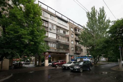 Nadezhda Apartments On Aiteke Bi St.