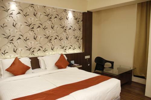 Hotel Larica Inn Rajarhat