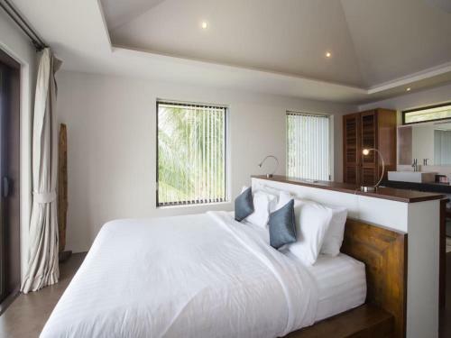 7 Bedroom Luxury Seaview Villa Angthong Hills