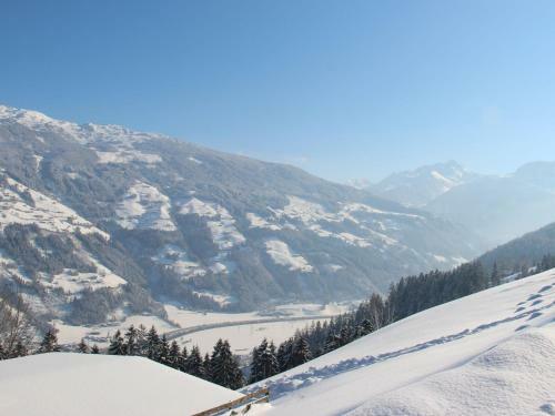 Holiday Home Aschau 438
