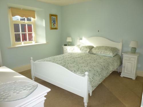 Hewenden Mill Cottages