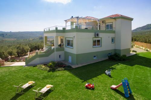 Villa Dimokratia