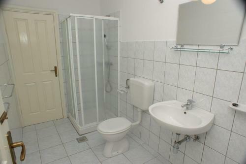 Hostal Studio Sutivan 747a