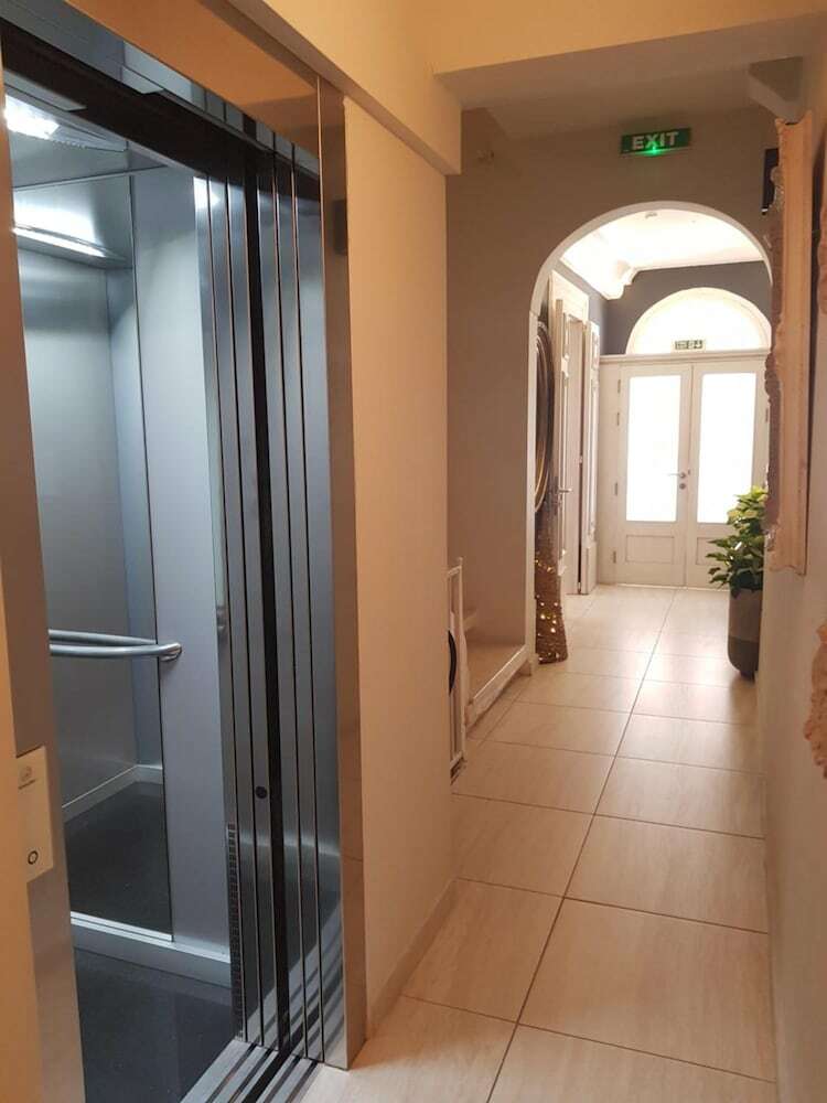 Hostal D Townhouse Boutique Suites