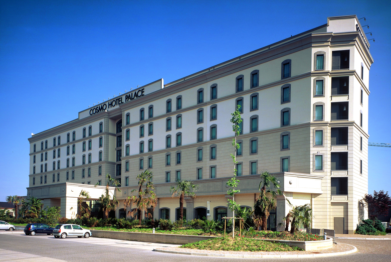 Cosmo Hotel Palace