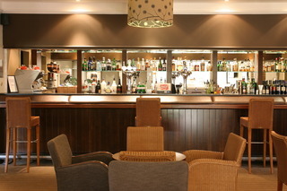 Crerar Eight Acres Hotel