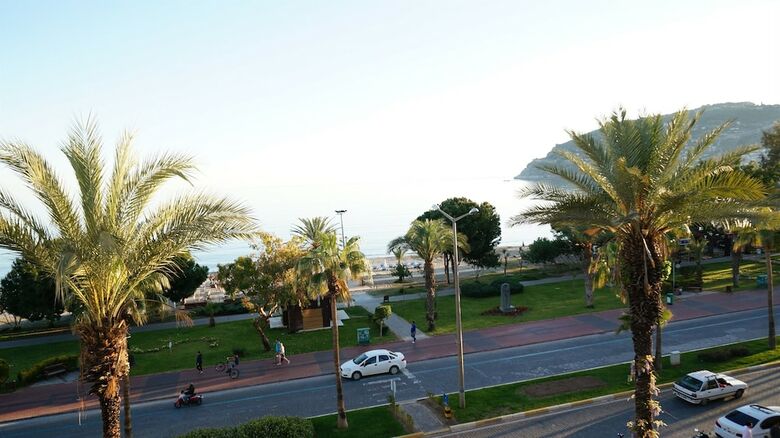 International Hotel