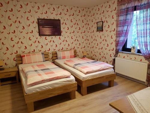 Posada Landgasthof Sch�nzer