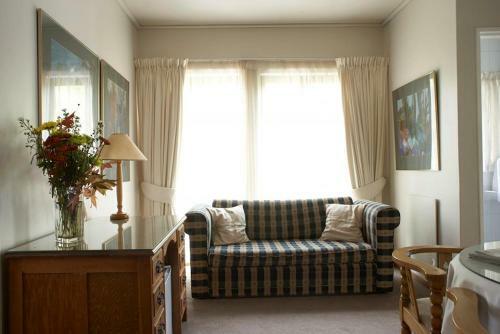 Hostal Leonora At Welgemoed Manor