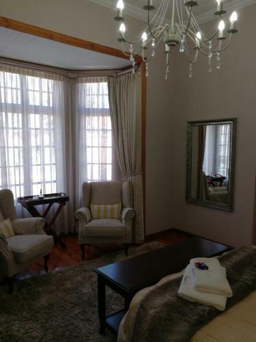 Hostal Van Dykshuis Guest House