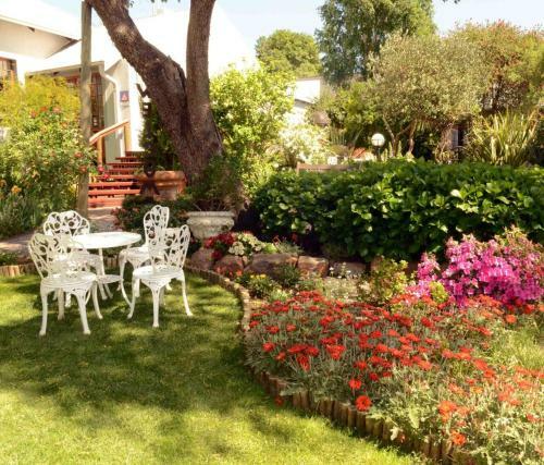 Hostal Van Dykshuis Guest House