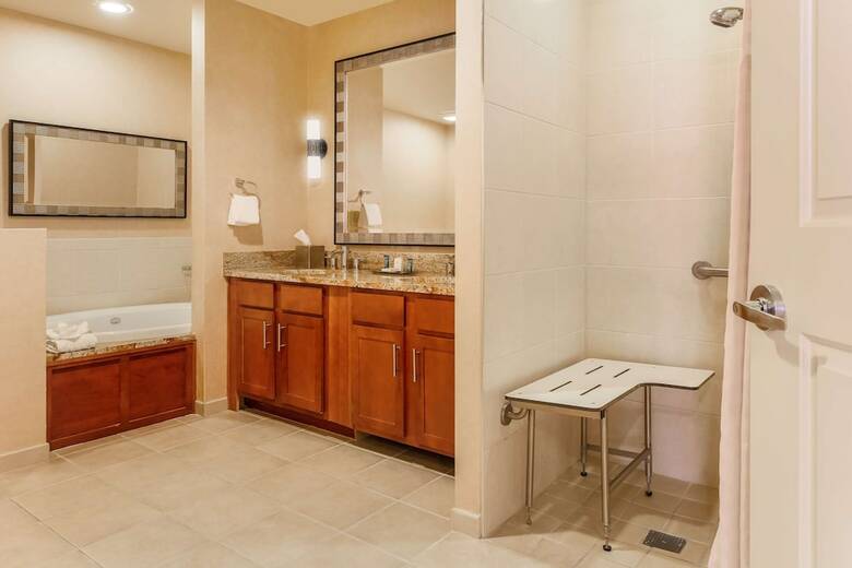 Hotel Hilton Promenade At Branson Landing