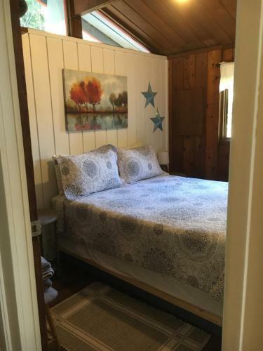 Hotel Maple Ridge Cottages