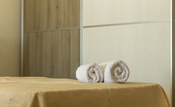 Iphimedeia Apartments & Suites