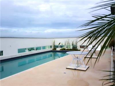 Ramada Hotel And Suites Maca�