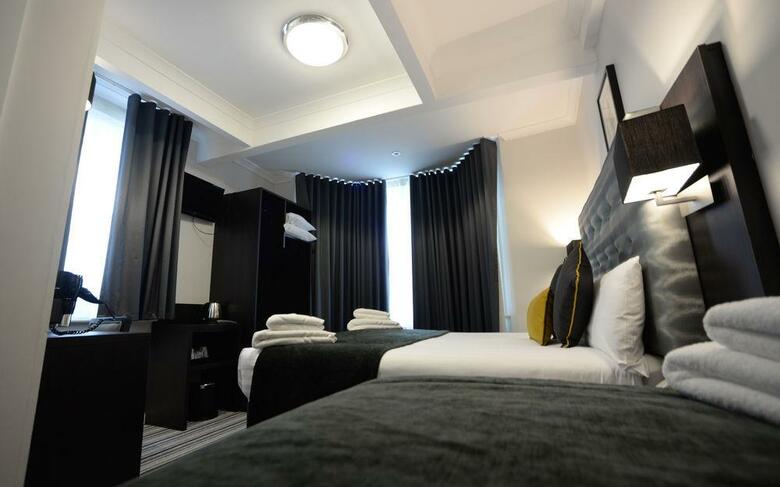 Airways Hotel Victoria London
