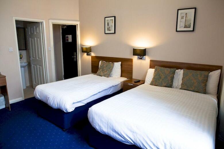 Airways Hotel Victoria London