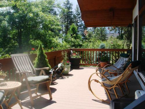 Fox Den Bed & Breakfast