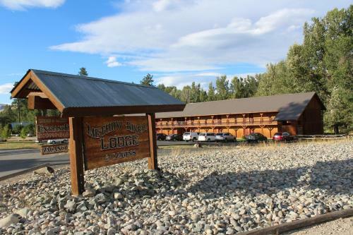 Methow River Lodge
