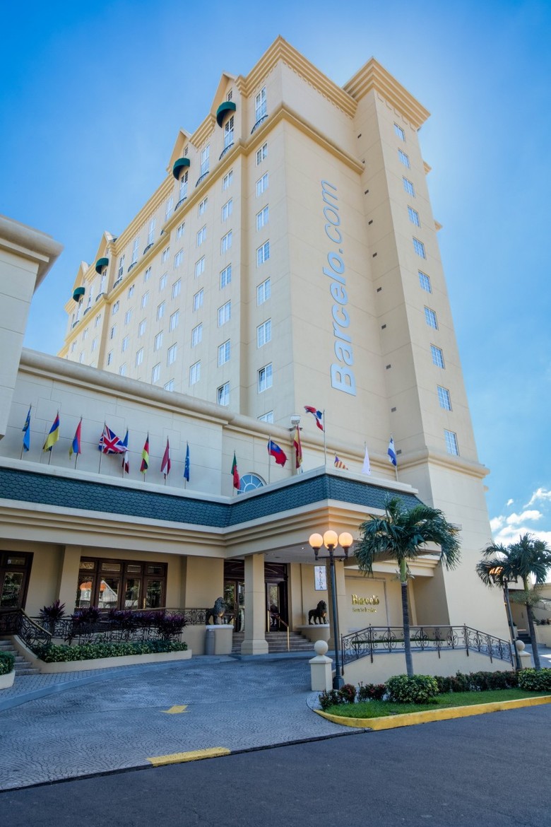 Hotel Barcel� San Salvador