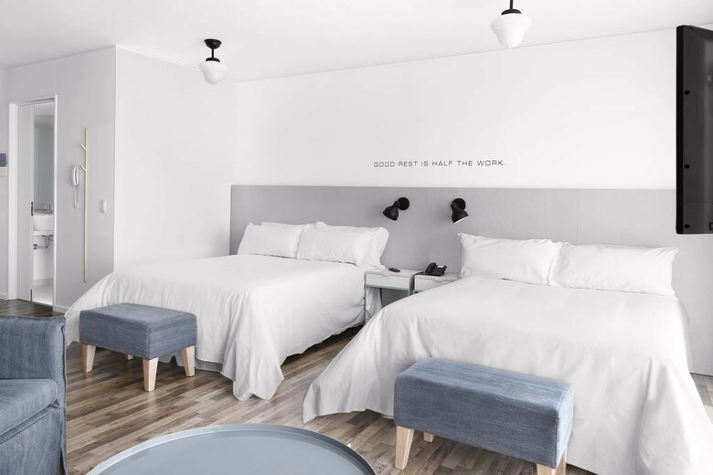 Hotel Madero Urbano Studios