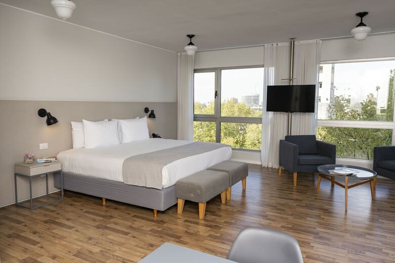 Hotel Madero Urbano Studios
