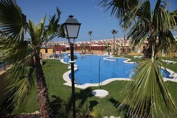 Apartamentos Santara Resort