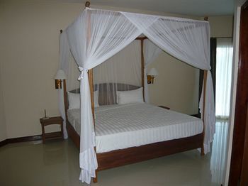 Sunny Golf Hotel