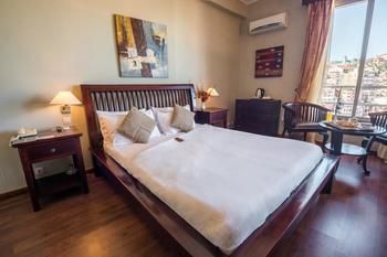 Hotel H�tel Colbert Spa & Casino