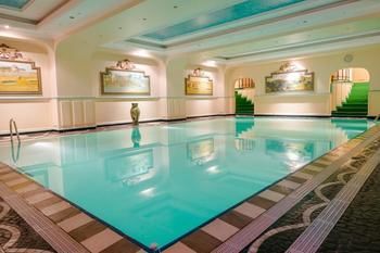 Hotel H�tel Colbert Spa & Casino