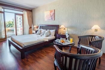 Hotel H�tel Colbert Spa & Casino