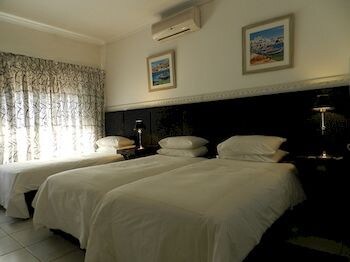 Hotel Sleepers Villa