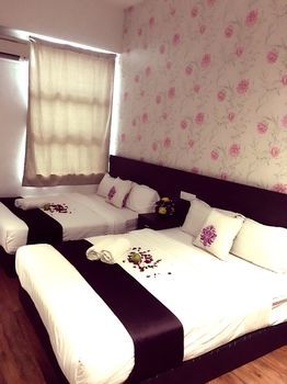 Apple 1 Hotel Queensbay