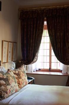 Dutch Manor Antique Hotel